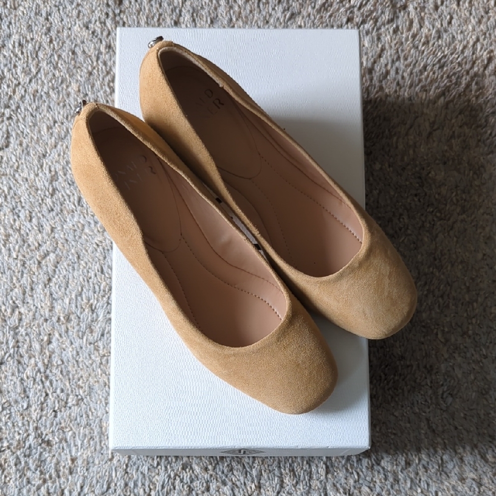 Donald J. Pliner Tan Suede shoes